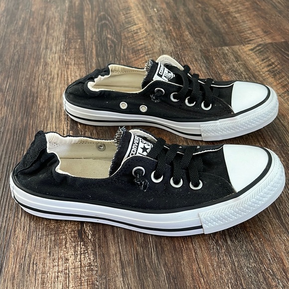 Converse Shoes - Converse Chuck Taylor All Star Shoreline Womens slip on Canvas Sneakers  size 7